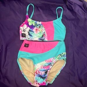Girls KK 2 piece leotard